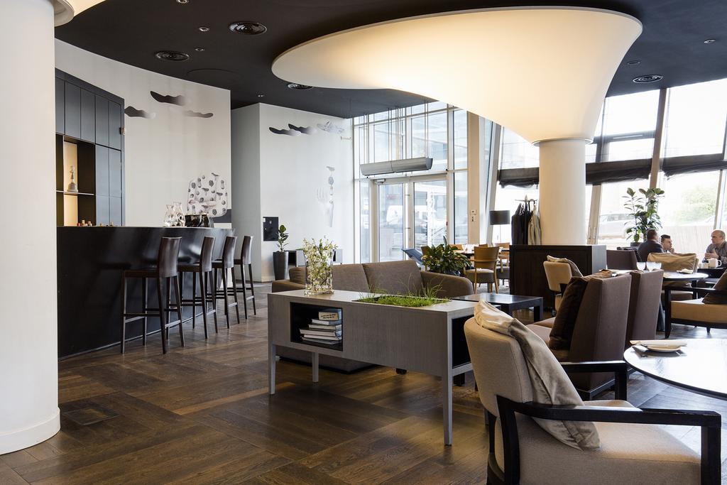 Vilnius Apartments & Suites - Gedimino Avenue ภายนอก รูปภาพ