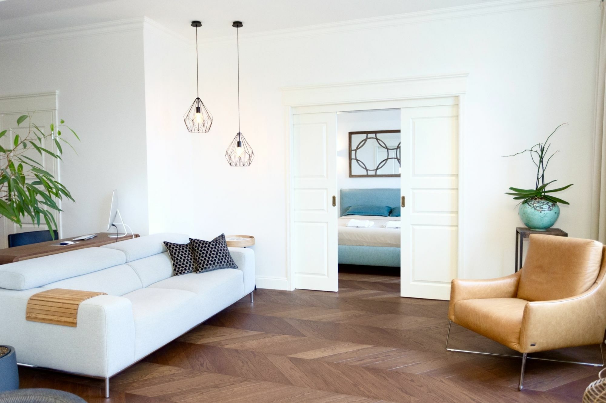Vilnius Apartments & Suites - Gedimino Avenue ภายนอก รูปภาพ