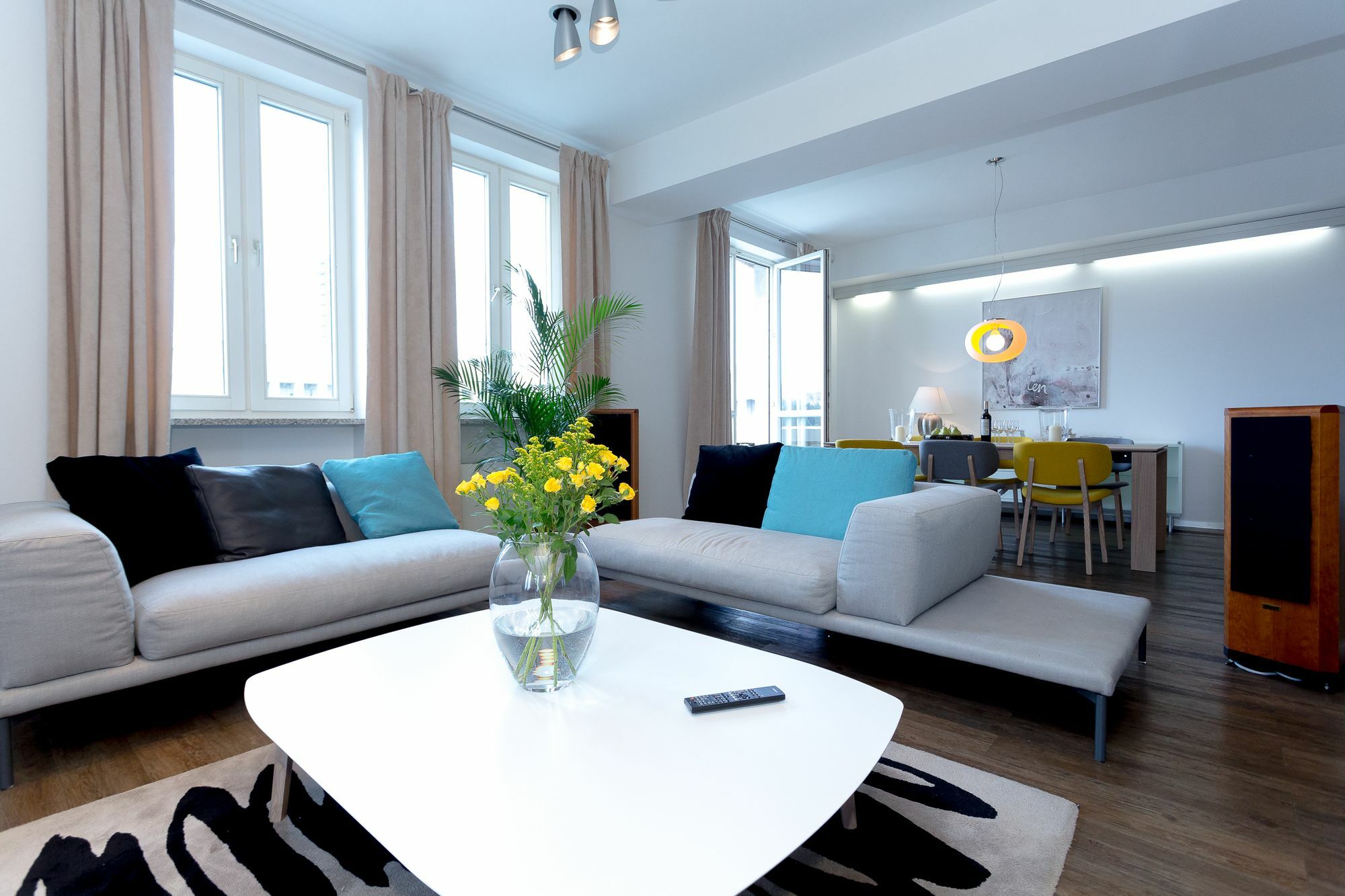 Vilnius Apartments & Suites - Gedimino Avenue ภายนอก รูปภาพ