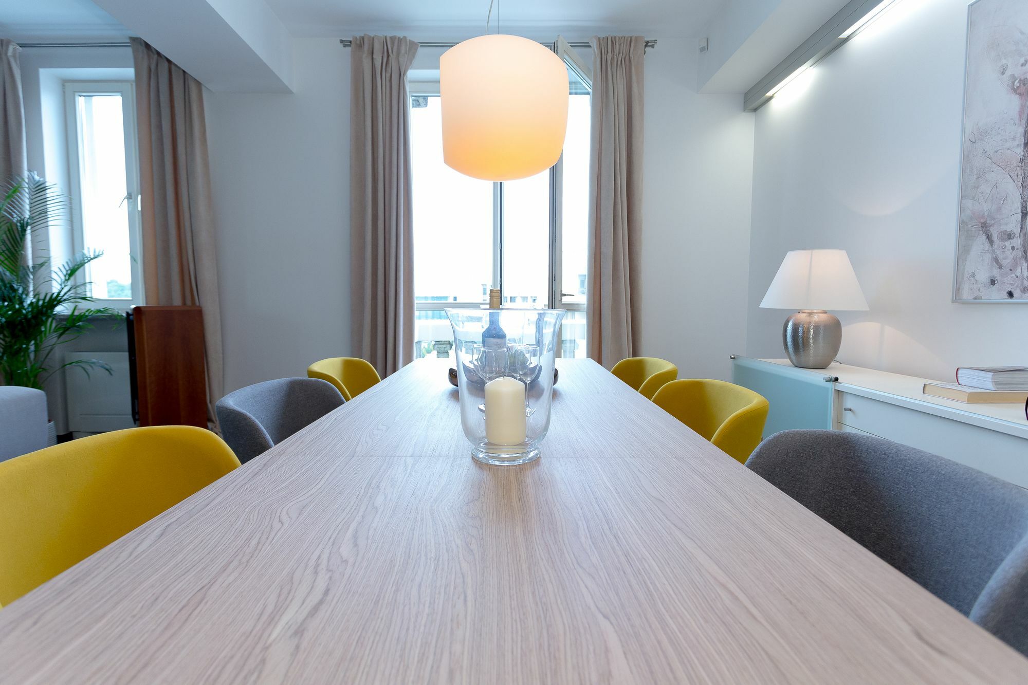 Vilnius Apartments & Suites - Gedimino Avenue ภายนอก รูปภาพ